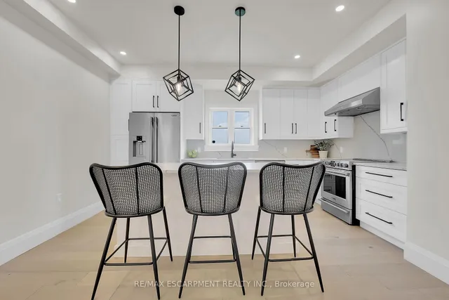 Additional image 4 of 8184 Airport Rd