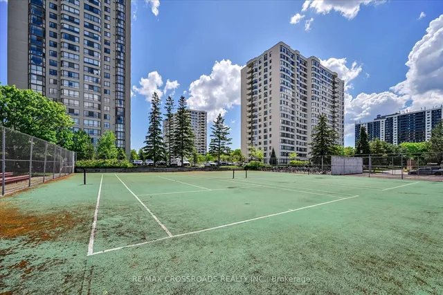 Additional image 32 of 275 Bamburgh Circ Unit 604