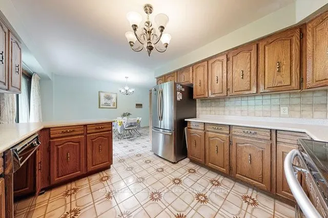 Additional image 13 of 2946 Weston Rd