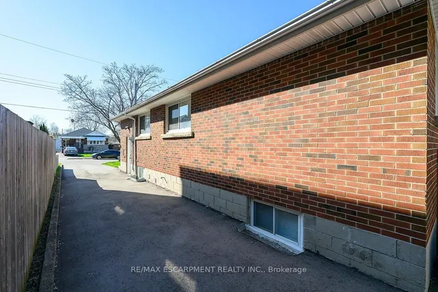 Additional image 39 of 333 East 42nd St