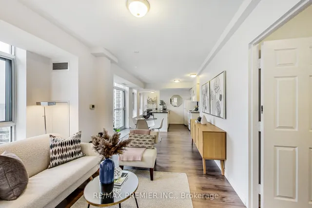 Additional image 13 of 15 Maplewood Ave Unit 1102