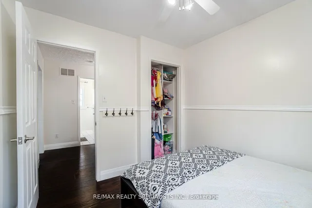 Additional image 22 of 32 PANDA Lane