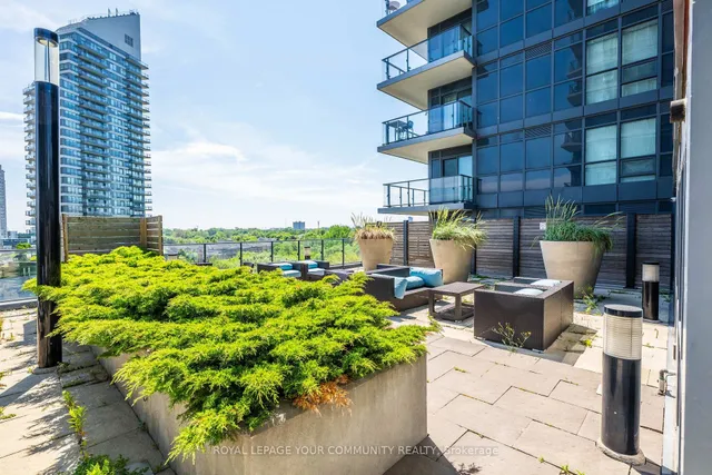 Additional image 34 of 2220 Lakeshore Blvd Unit LP04