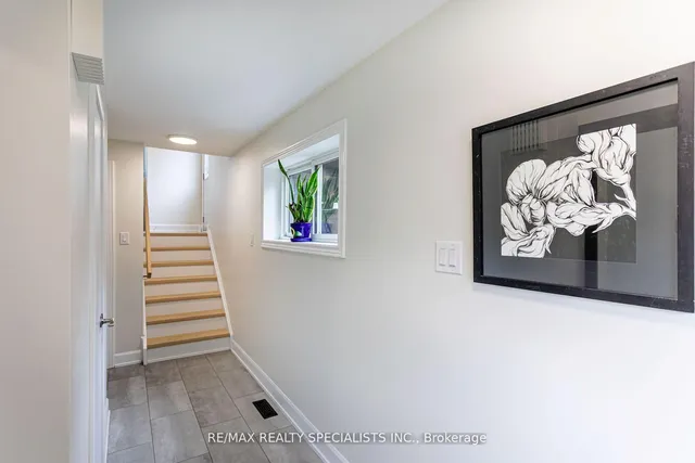 Additional image 4 of 6941 Cherbourg Gdns