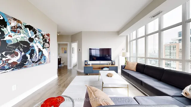 Additional image 4 of 75 East Liberty St Unit 2203