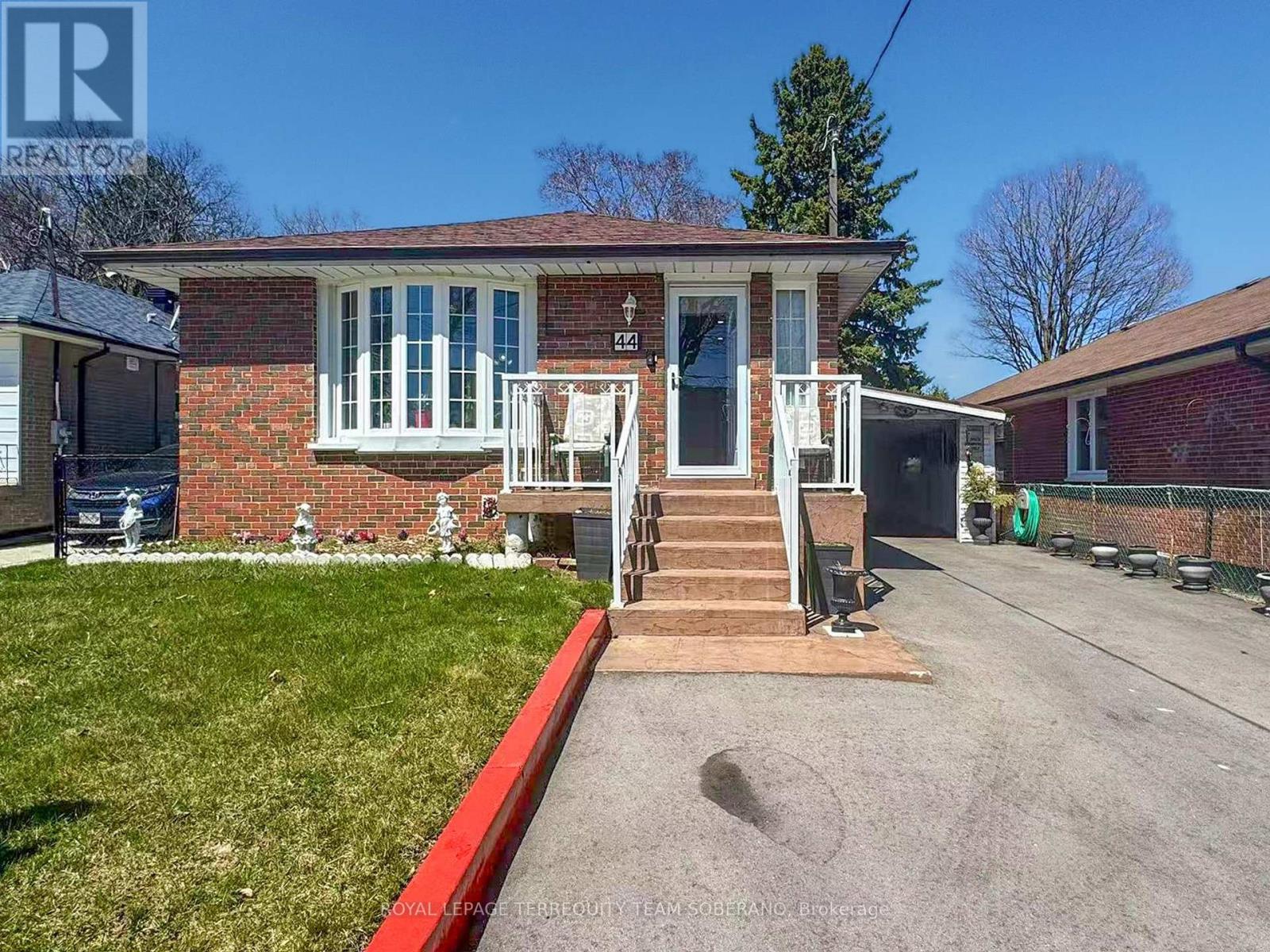 44 SEMINOLE AVENUE|Toronto (Bendale), Ontario M1J1N1