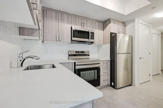 Additional image 8 of 556 Marlee Ave Unit 722