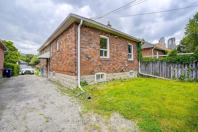 Additional image 9 of 1173 Islington Ave