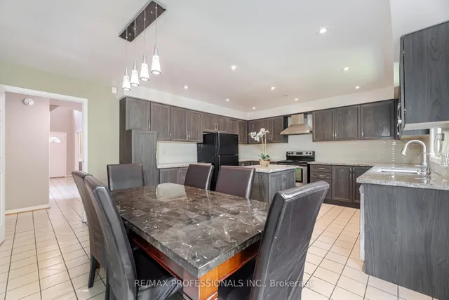 Additional image 9 of 29 Moeller Crt