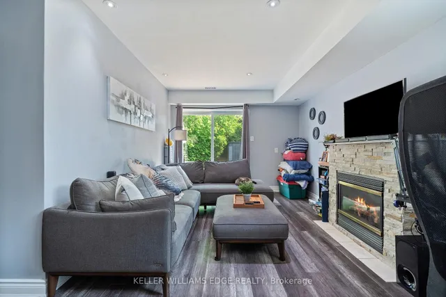 Additional image 30 of 1295 Consort Cres