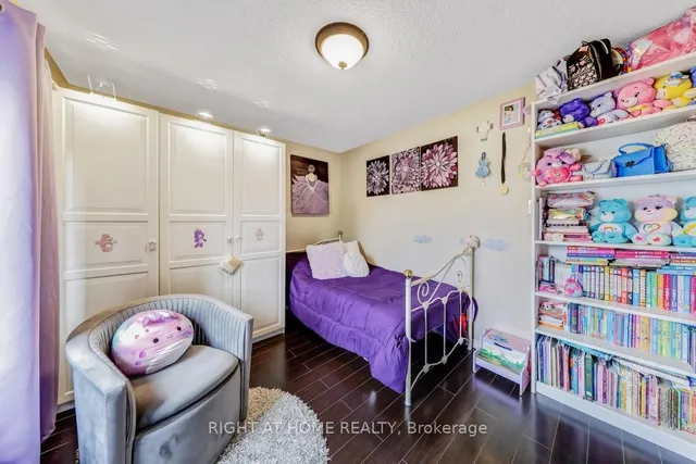 Additional image 24 of 30 Mayberry Crt