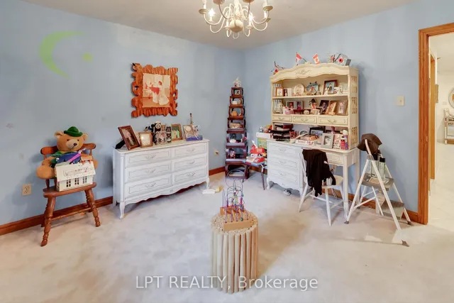 Additional image 31 of 6 Fenton Way