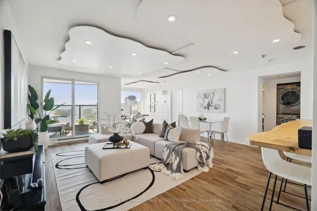 Additional image 10 of 99 Harbour Sq Unit 3212