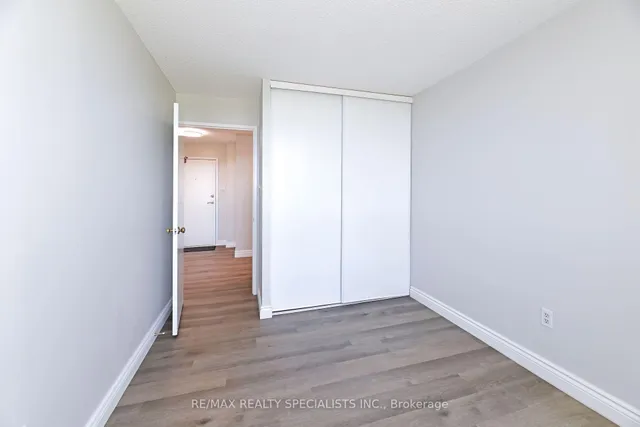 Additional image 15 of 10 Laurelcrest St Unit 1212