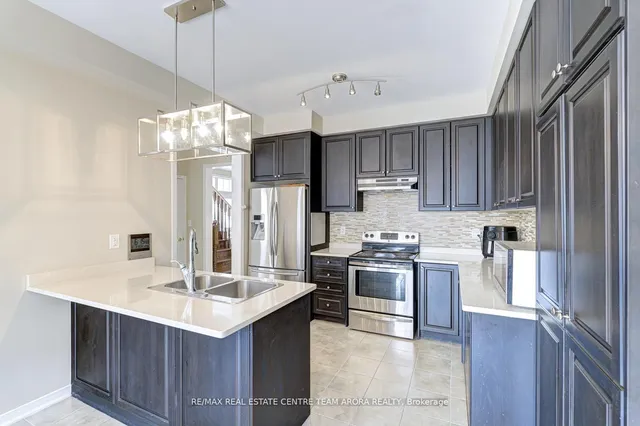 Additional image 27 of 28 Sixteen Mile Dr