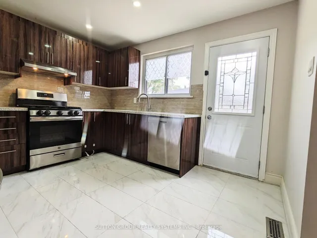 Additional image 30 of 33 Earlsdale Cres