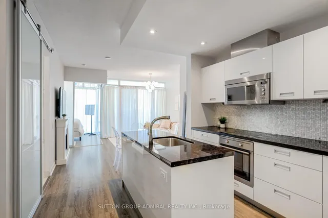 Additional image 2 of 90 Parklawn Rd Unit 1003