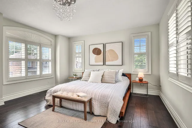 Additional image 22 of 220 MOORLAND Cres