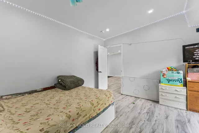 Additional image 25 of 8420 Creditview Rd