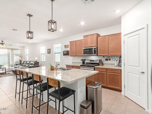 4216 S 67th Dr, Phoenix, AZ 85043