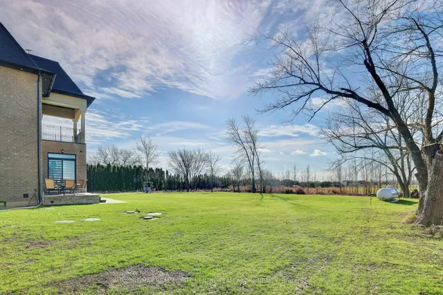 Additional image 46 of 7548 Sixth Line