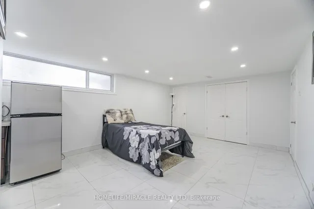 Additional image 45 of 41 Bradstock Rd