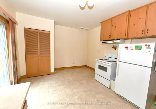 Additional image 9 of 25 GUELPH St