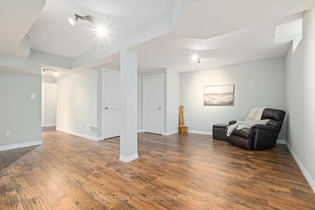 Additional image 40 of 71 Lupo Dr