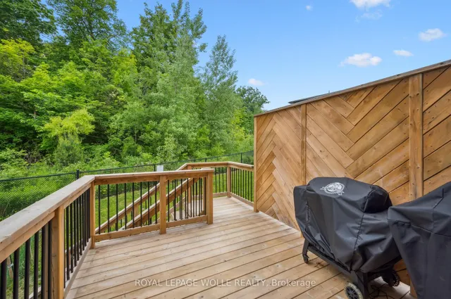 Additional image 37 of 946 Robert Ferrie Dr