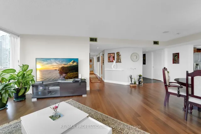 Additional image 28 of 45 Kingsbridge Garden Circ Unit 905