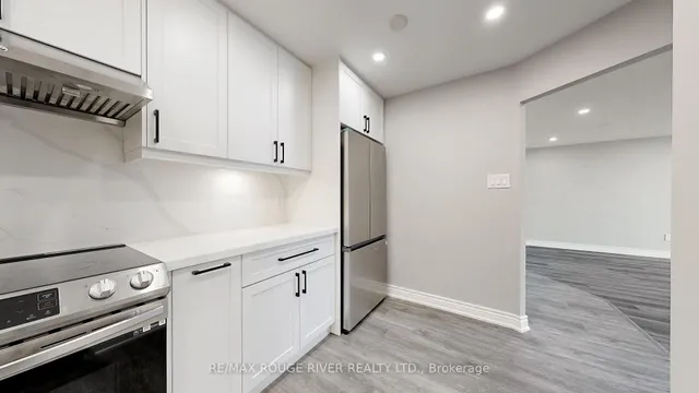 Additional image 21 of 33 Elmhurst Ave Unit 2407