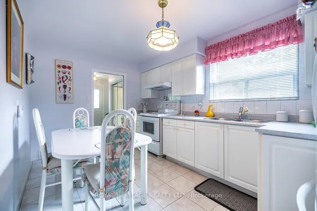 Additional image 13 of 52 Moraine Hill Dr