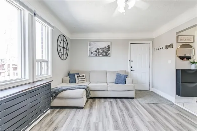 Additional image 5 of 6 Vineland Ave Unit 22