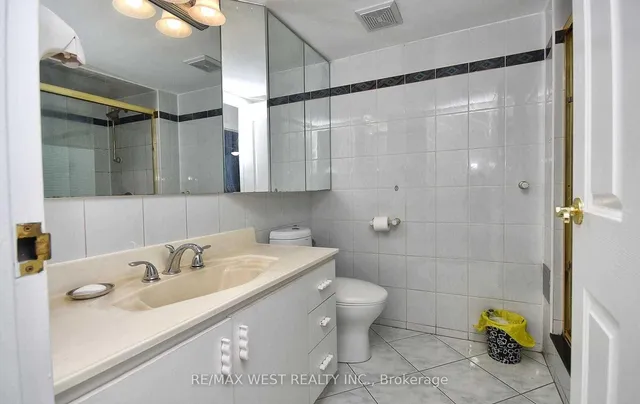 Additional image 19 of 1 Reidmount Ave Unit 706