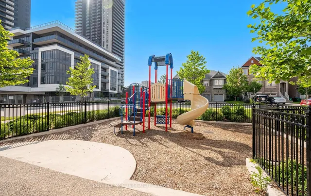 Additional image 10 of 89 Armdale Rd Unit 26