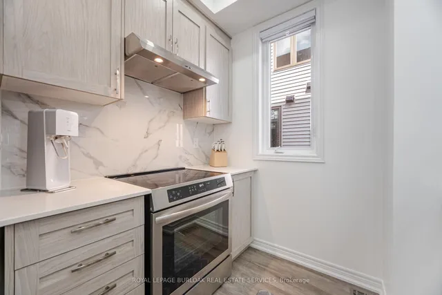 Additional image 11 of 575 Woodward Ave Unit 67