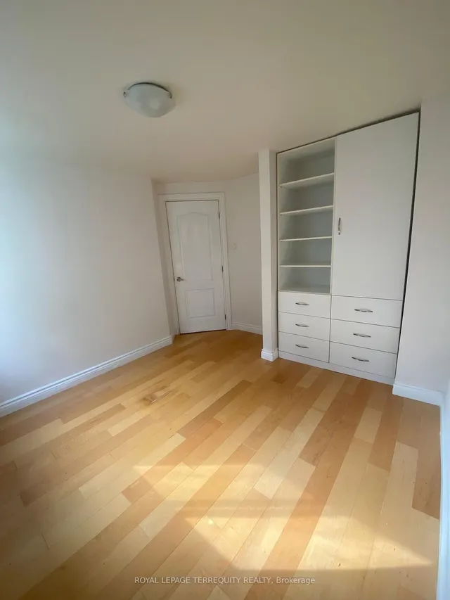 Additional image 24 of 431 Mill Rd Unit 8