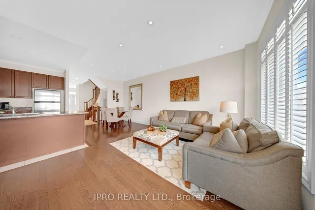 Additional image 14 of 51 Lorenzo Circ