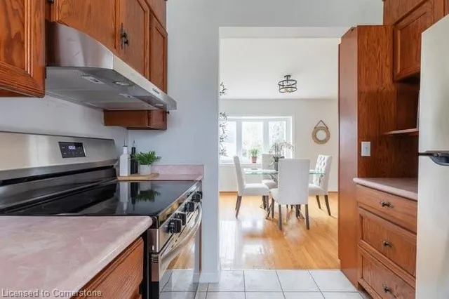 Additional image 15 of 161 East 19th St