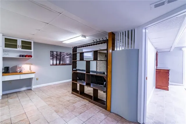 Additional image 11 of 490 Cochrane Rd