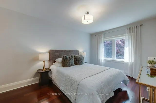 Additional image 29 of 26 Evans Ave