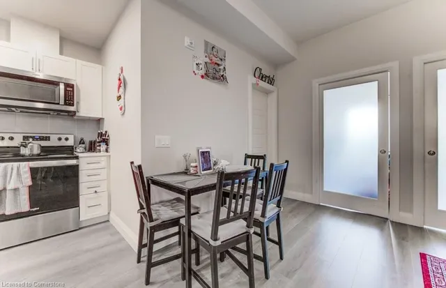 Additional image 9 of 5 Wake Robin Drive Dr Unit 303