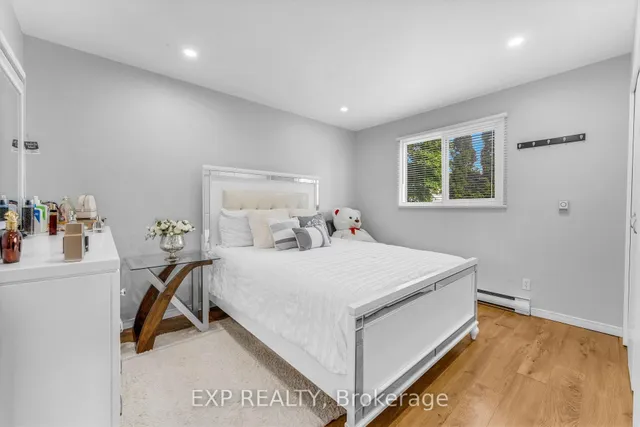 Additional image 16 of 178 Silver Aspen Cres