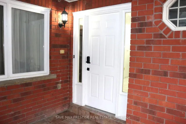 Additional image 4 of 36 Kentucky Dr