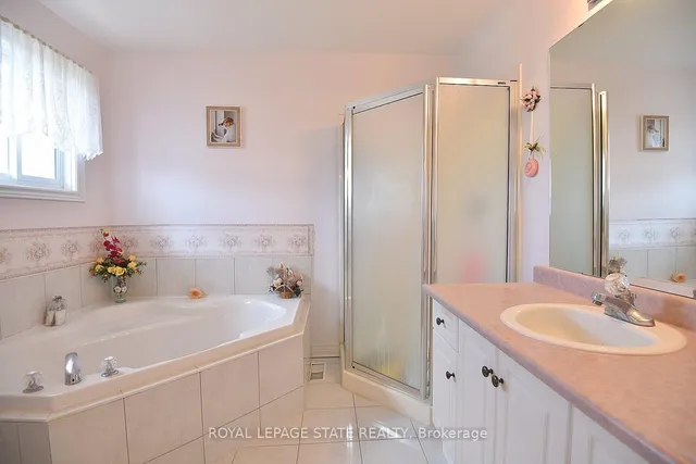 Additional image 25 of 13 Chianti Cres