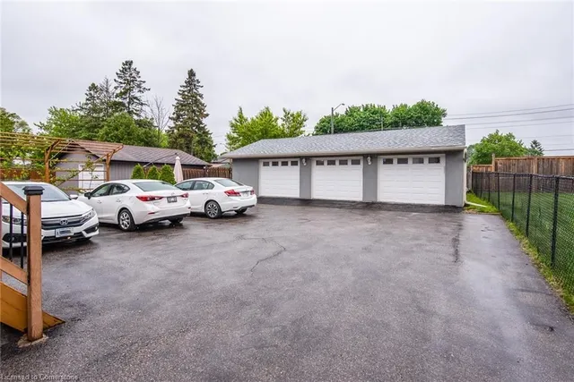 Additional image 7 of 82 Carnaby Cres