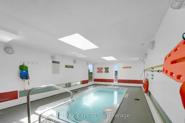 Additional image 15 of 1050 The Queensway N/A Unit 516