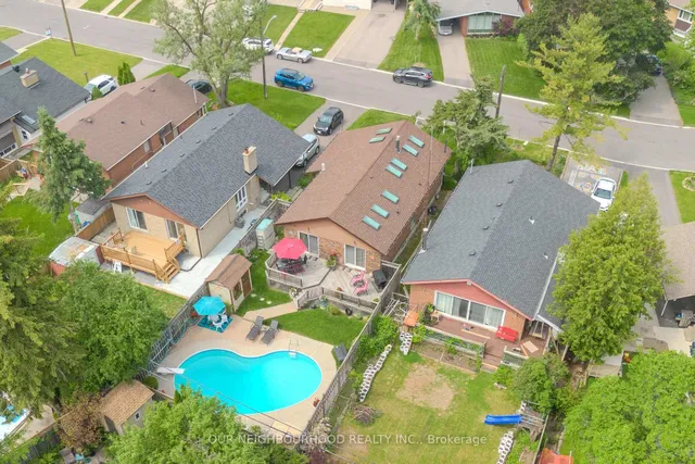 Additional image 32 of 15 Penetang Cres