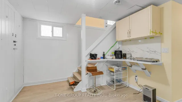 Additional image 28 of 160 Whitney Ave