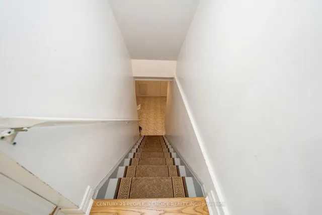 Additional image 23 of 586 Matisse Pl